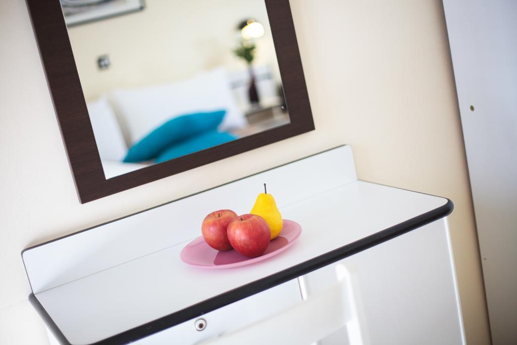 Hotel Baltic Cesenatico Zimmer foto
